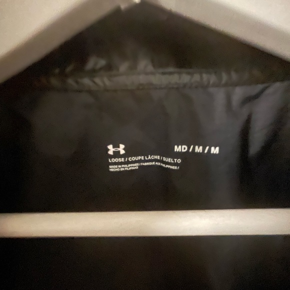 Underamour size medium - Picture 2 of 2